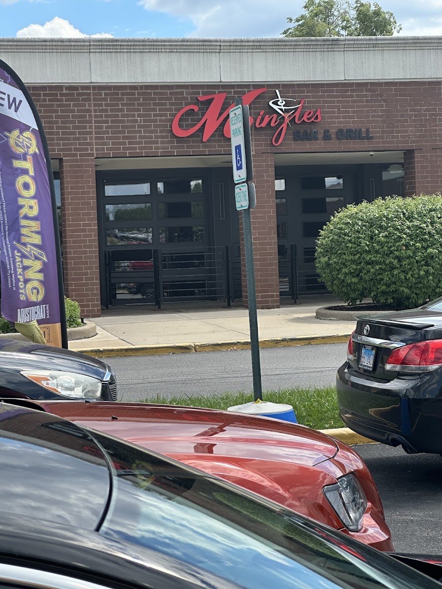 Mingles Bar & Grill Llc